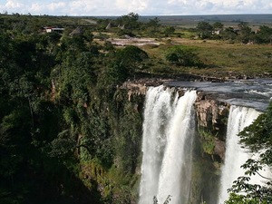 Wodospad Kama Meru