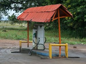 Stacja benzynowa w drodze na Los Llanos