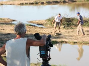 A ekipa kręci film z Anakondą Jolie