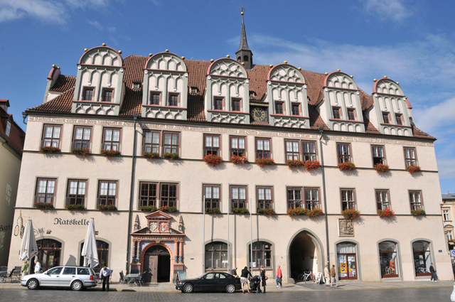 Naumburg  33 