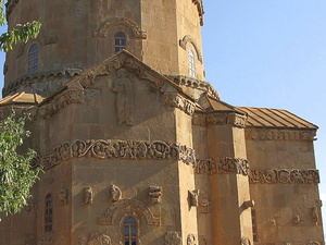 akdamar