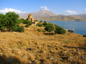 akdamar