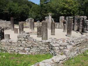 Albania- Butrint, baptysterium V w.n.e.