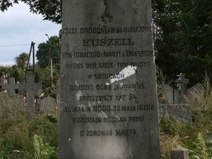 na kosowskim cmentarzu