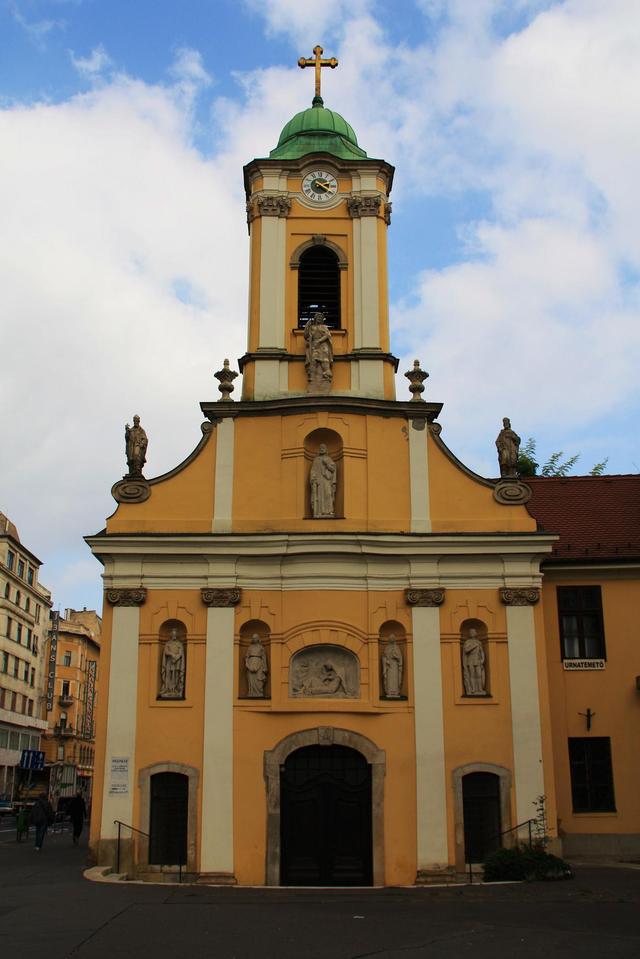 Peszt- kościół