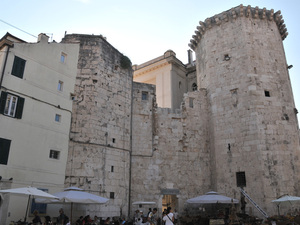 Split  55 