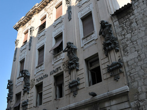 Split  56 