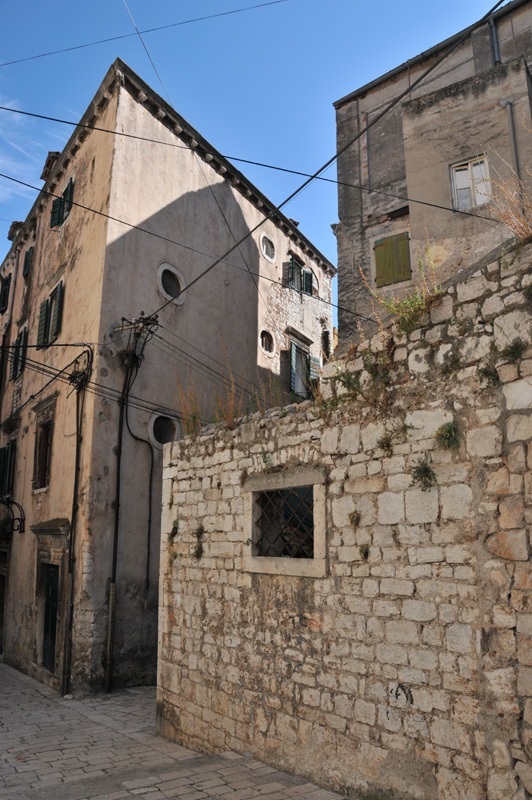 Szybenik  58 