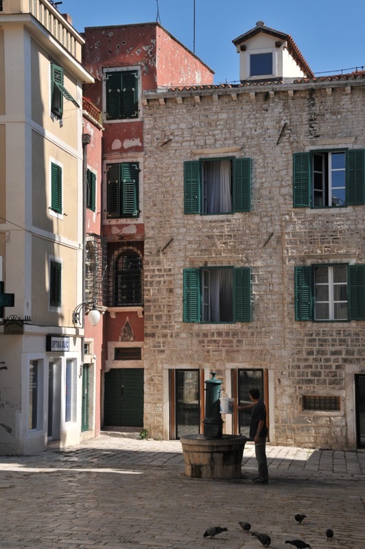 Szybenik  62 