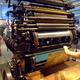 Maszyna do nadruku na puszki sardynek w muzeum w Portimao