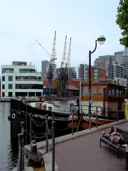 Docklands w Londynie  2010_07    8