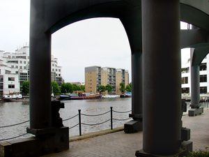Docklands w Londynie  2010_07    21