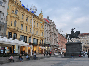 Zagrzeb - Plac Bana Josipa Jelacicia