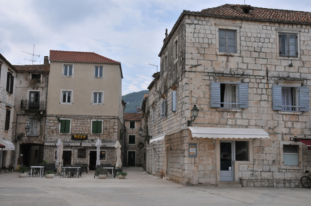 Stari grad  5 