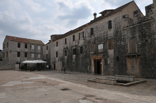 Stari grad  11 