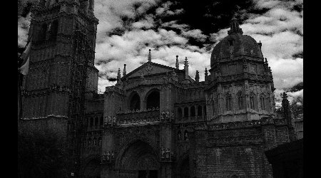 Toledo katedra i chmury