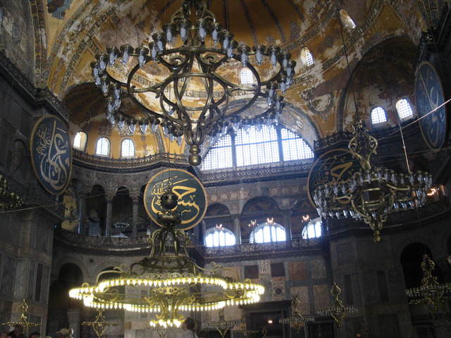 Niesamowite wnetrza Hagia Sofia