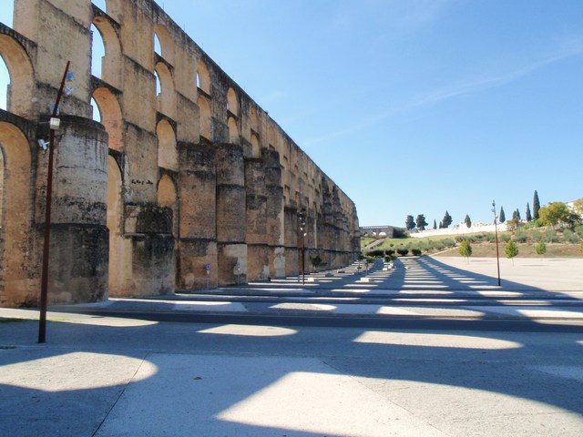 Aqueducto de Amoreira