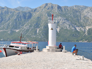 Perast  29  wyspa Matki Boskiej na Skale 