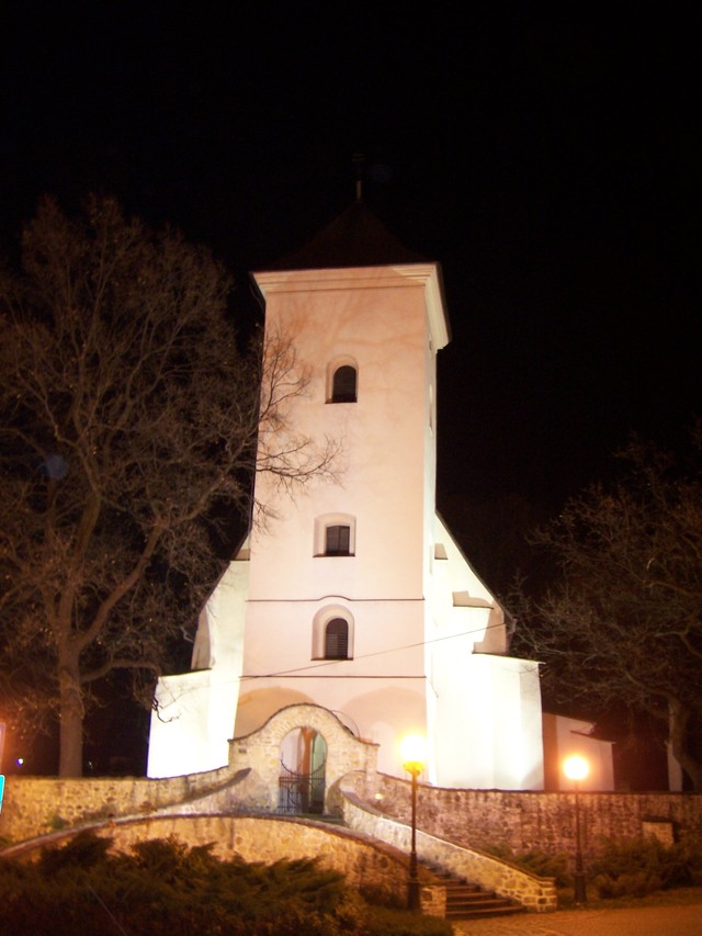 Mikołów, kościół pw. Matki Boskiej Śnieżnej, kiedyś pw. Św. Wojciecha