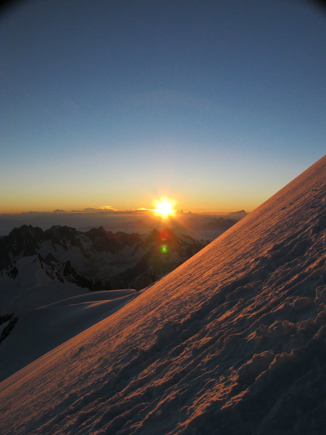 wschód na mont blanc