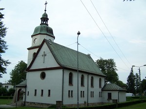 Kościół ewangelicki w Żorach, widoczny z DK 81
