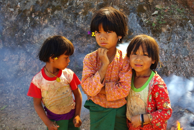 Dzieciaki z regionu Shan