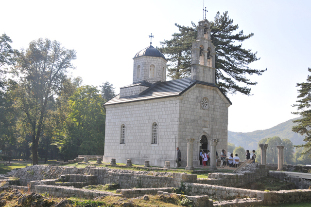 Cetinje  2 cerkiew na Cipurze