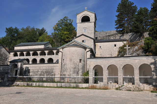 Cetinje  4  Monaster cetinjski