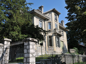 Cetinje  8 dawna Ambasada Francji