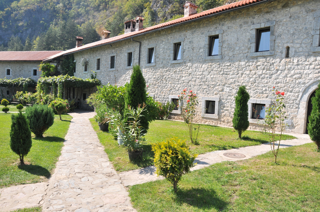 Monaster moraca  3 