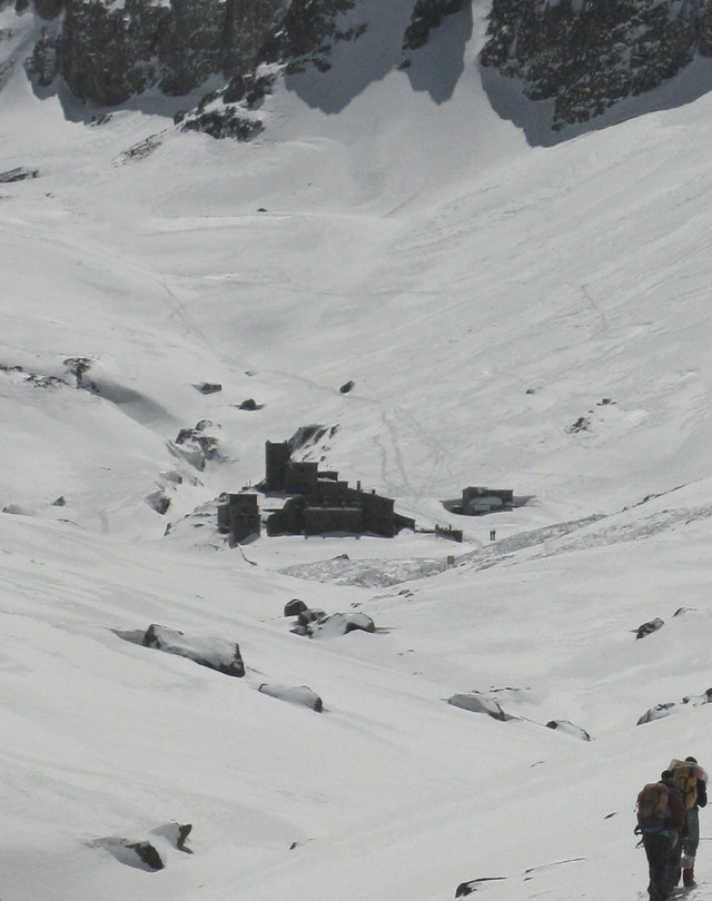 schroniska pod tubkalem