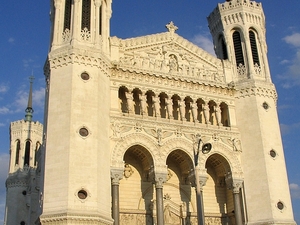 Lyon bazylika la Fourviere fasada