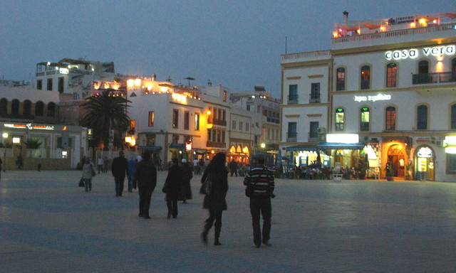 wieczór - główny plac
