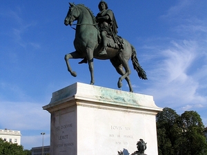 Lyon pl. Bellecour pomnik Ludwika XIV