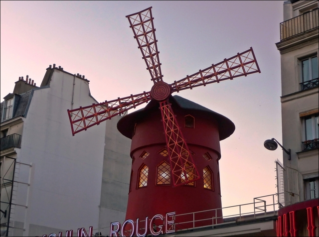 Paryż - Moulin Rouge