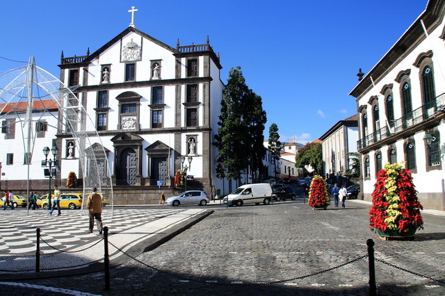 Funchal- fasada koscioła jezuickiego 