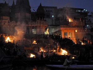 Varanasi, kremacje