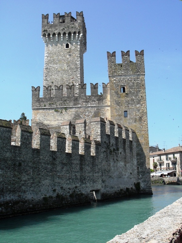 Sirmione, Rocca Scaligeri