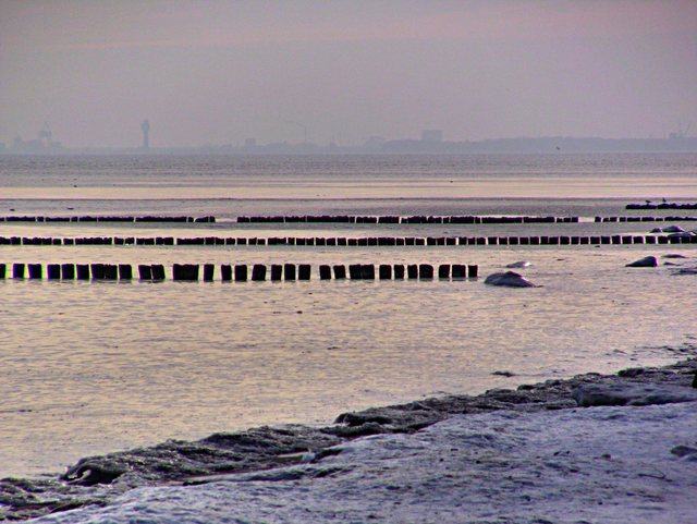 Gdynia - styczeń 2011 - bulwar  nadmorski