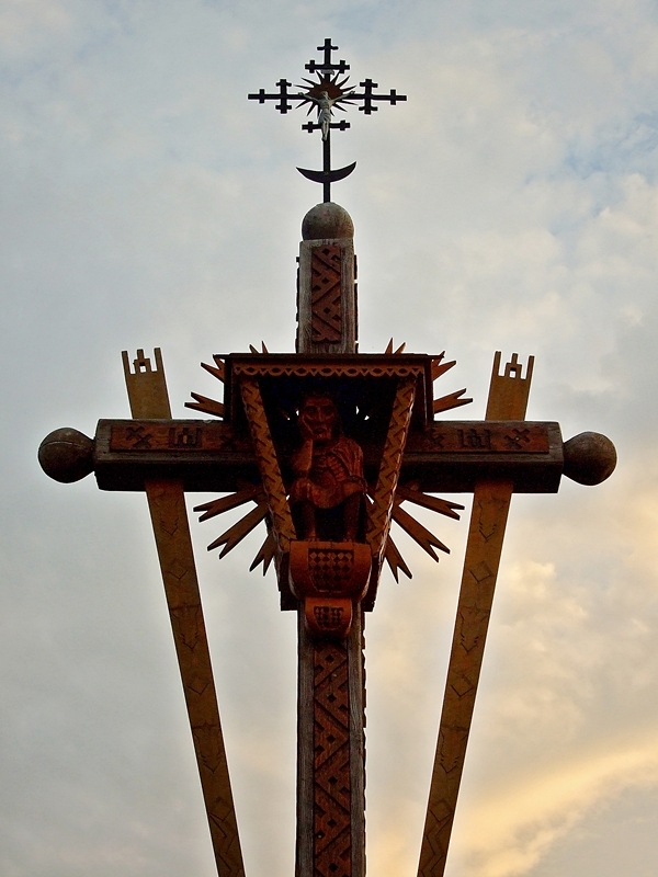 Litewski krzyż przydrożny