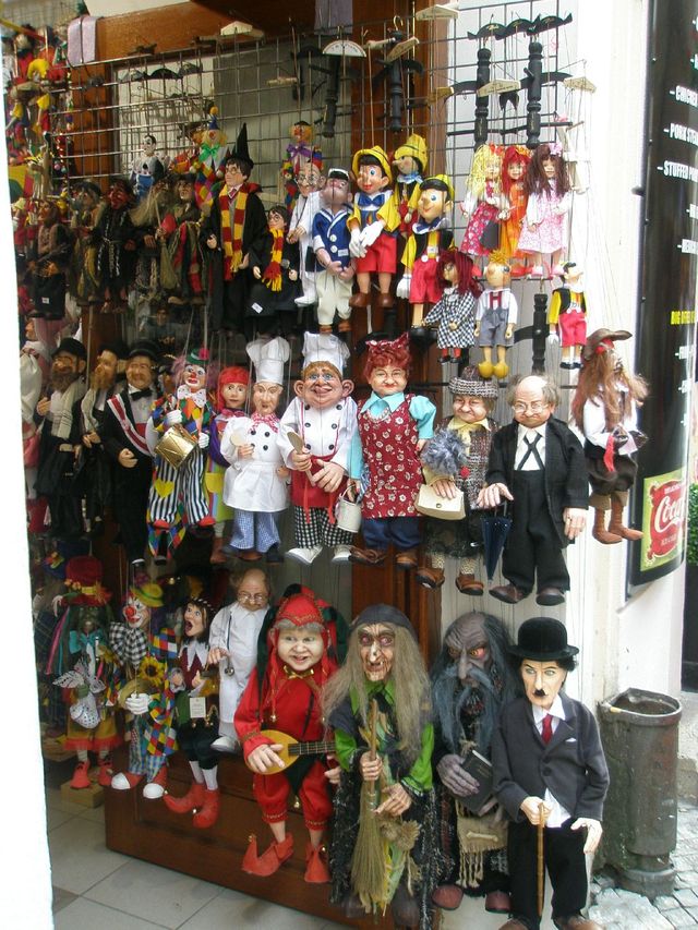 Praga, Marionetki