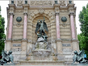 Paryż - Fontanna św. Michała