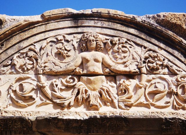Swiątynia Hadriana 