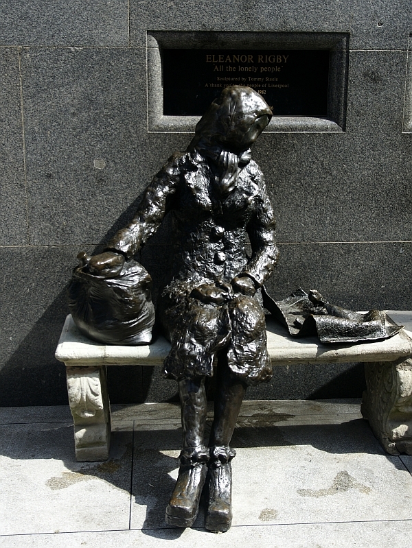 Liverpool rzeźba Eleanor Rigby