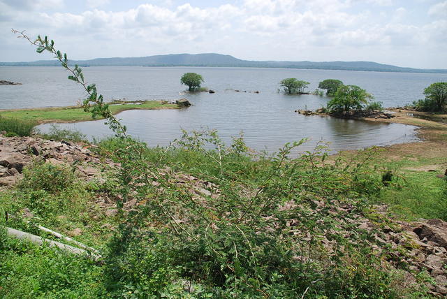 jezioro w Kantale