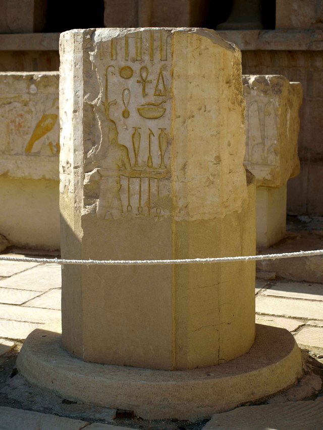 12 Świątynia Hatszepsut 