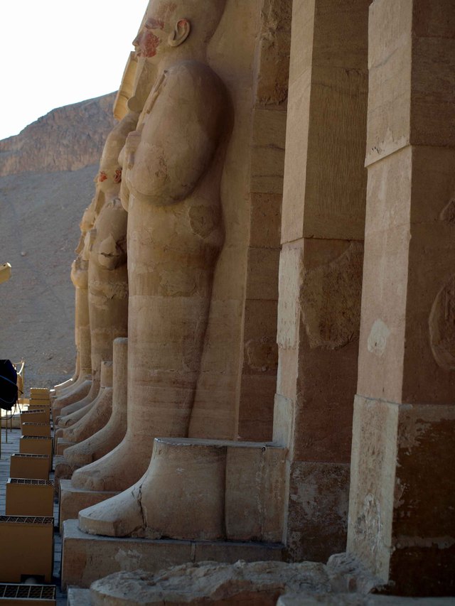 16 Świątynia Hatszepsut 