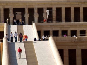 21 Świątynia Hatszepsut 