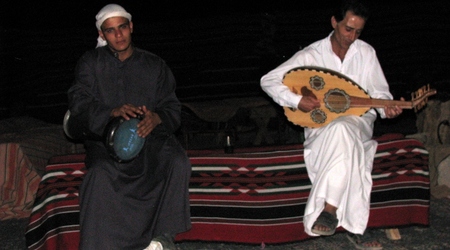 Wadi Rum - muzyka przy kolacji